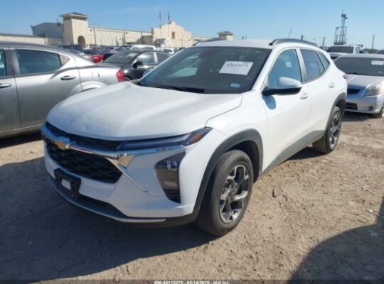 SOLD.. CHEVROLET TRAX FWD LT 2025 Auto Auction