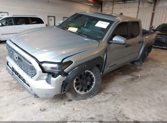 SOLD..@@TOYOTA TACOMA TRD OFF ROAD 2024