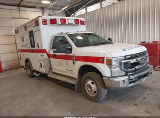 FORD F-350 CHASSIS XLXLT 2022 Auto Auction