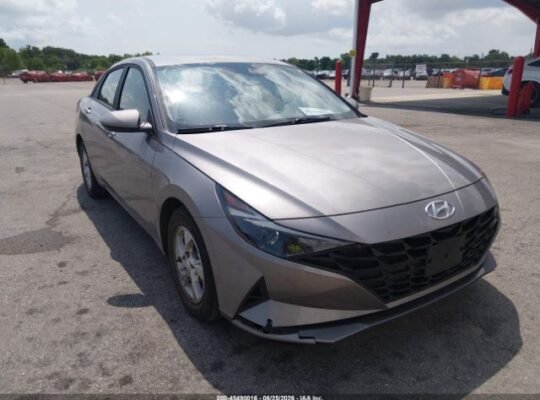 HYUNDAI ELANTRA SE 2023 Auto auction