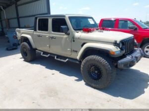 SOLD.. JEEP GLADIATOR WILLYS 4X4 2022 Auto Auction