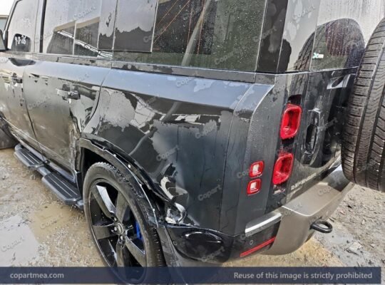 SOLD!!! .. LAND ROVER DEFENDER 2025 – Auto auction