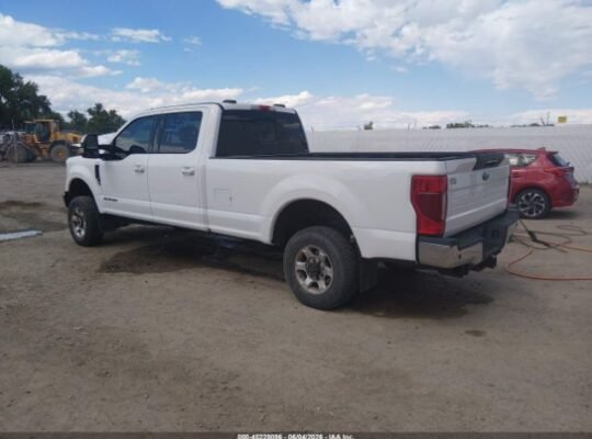 SOLD..@@FORD F-350 LARIAT 2022 Auto auction