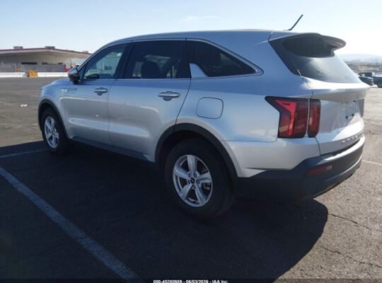 SOOOLD – !!!! KIA SORENTO LX 2022 Auto Auction