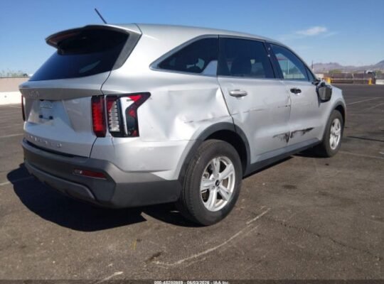 SOOOLD – !!!! KIA SORENTO LX 2022 Auto Auction