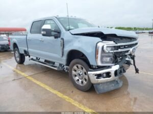 FORD F-350 LARIAT 2026 Auto auction