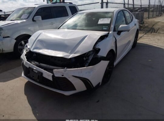 SOOOLD ..!! TOYOTA CAMRY SE 2025