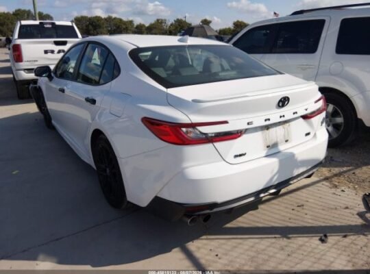 SOOOLD ..!! TOYOTA CAMRY SE 2025