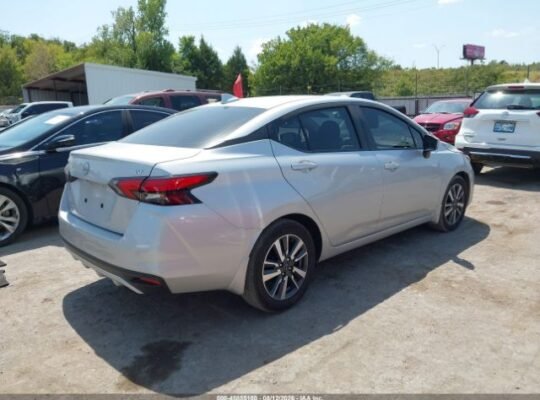 SOLD..@@NISSAN VERSA 1.6 SV 2024 Auto Auction