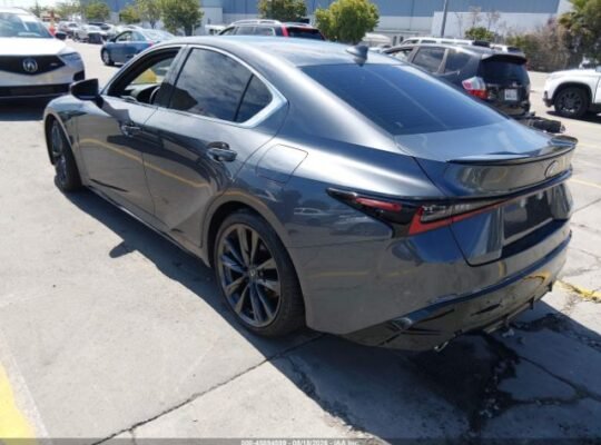 SOOOLD – !!!! LEXUS IS 300 F SPORT 2025