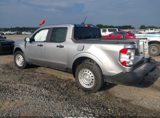 SOLD..@@FORD MAVERICK XL 2022 Auto Auction