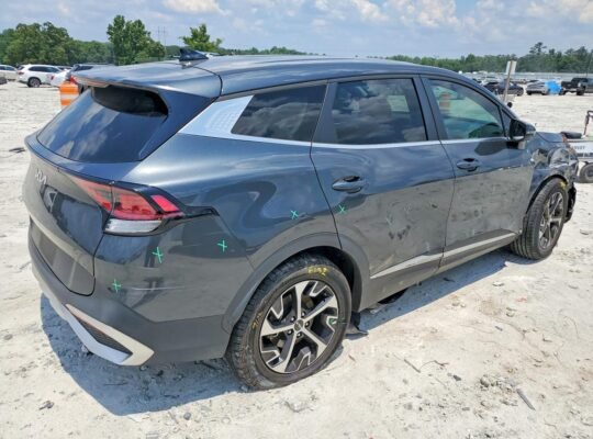 SOLD … !! KIA SPORTAGE EX 2023