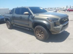 TOYOTA TACOMA HYBRID TRAILHUNTER 2026