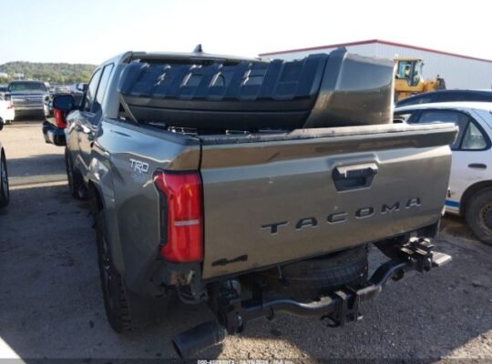 SOOOLD ..!! TOYOTA TACOMA TRD SPORT 2024