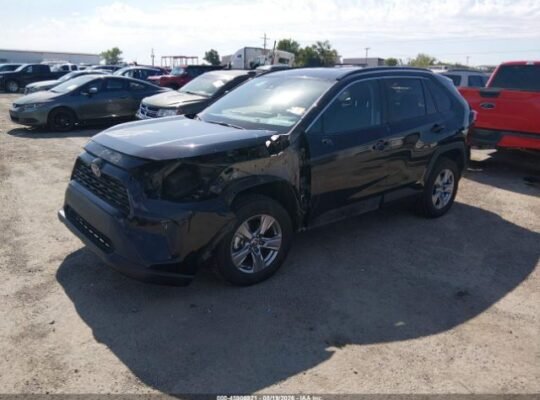 SOOOLD ..!! TOYOTA RAV4 HYBRID XLE 2024