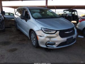 CHRYSLER PACIFICA HYBRID SELECT 2024 Auto Auction